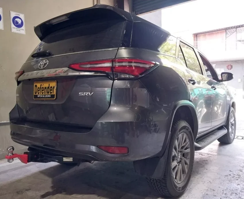 tiro de arrastre defender toyota fortuner
